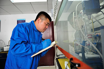 張昊 匠心鑄就熱防護“神器”的硬核航天人